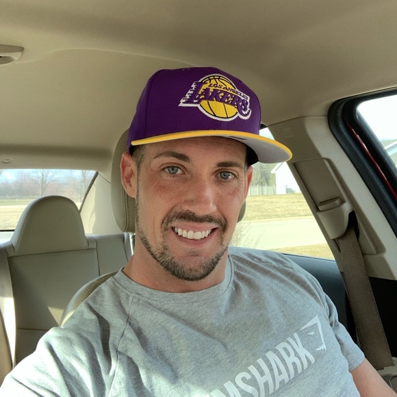 Meet your Posher, Adam - Picture 2 of 2